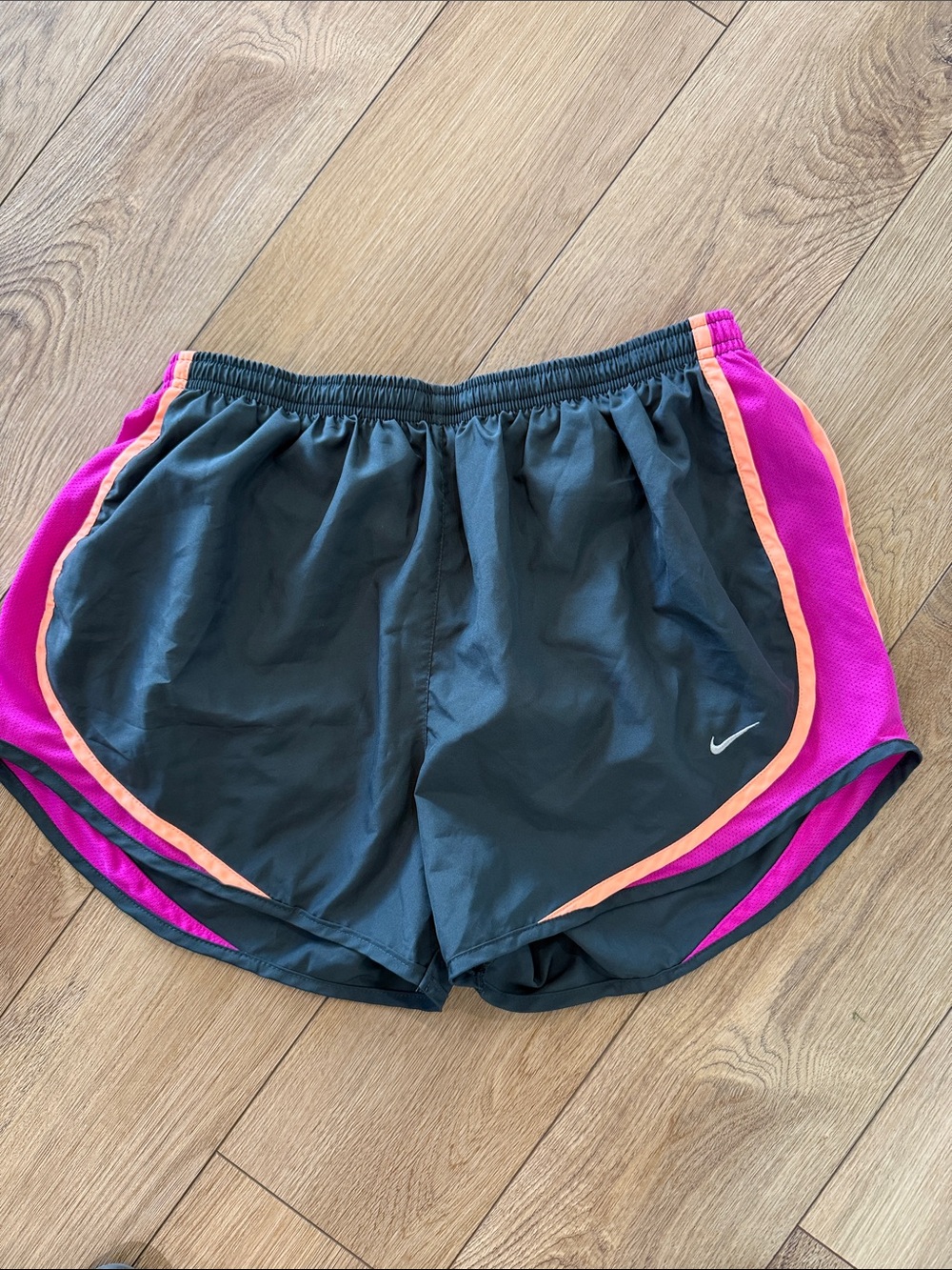 Like new! Nike Women's Charcoal Gray Running Shorts - size large